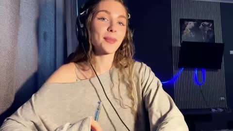 Nia online show from 03-15-26, 12:22