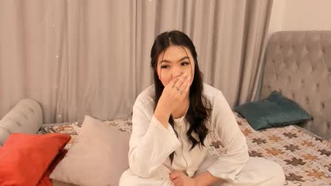 Snapshot of velvaarimas chatting on 03-11-26, 09:32 Vella online show from 03-11-26, 09:32