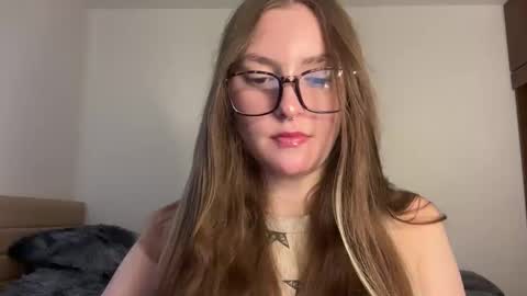 Sophi  online show from 05-04-26, 09:55