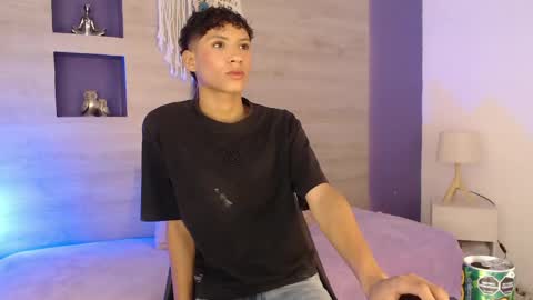 An online show from 05-02-26, 03:33