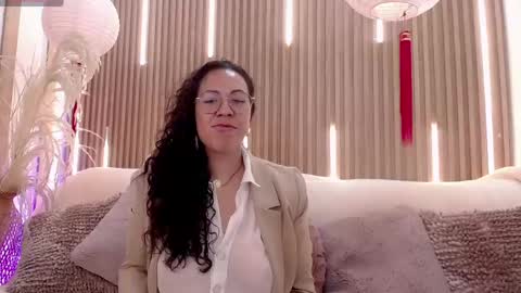 Emma Curly online show from 05-22-26, 12:33