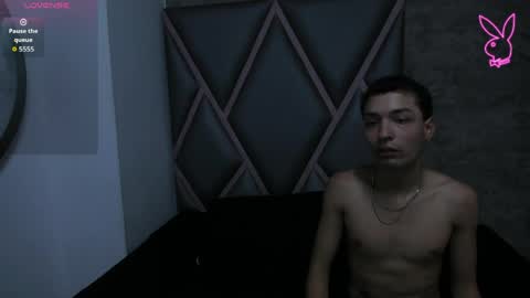 Stefany Y Diego online show from 05-20-26, 12:11