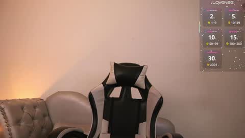 Velvet  online show from 07-02-26, 12:33