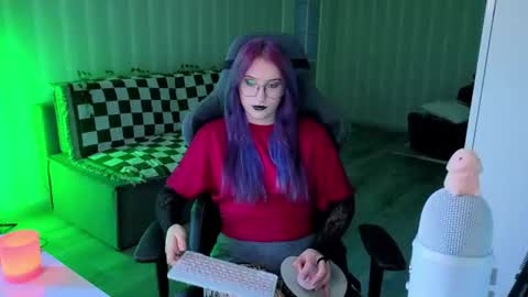 Violet online show from 07-10-26, 08:40