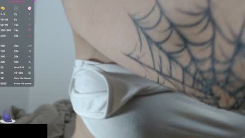 Snapshot of velvetcrystal chatting on 01-17-25, 06:57 Crystal PVT OPEN online show from 01-17-25, 06:57