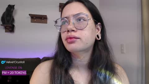 Snapshot of velvetcrystal chatting on 09-26-25, 03:54 Crystal PVT OPEN online show from 09-26-25, 03:54