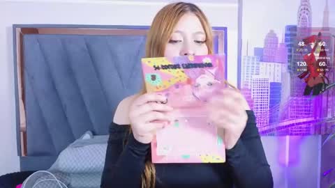 velvetfox_ online show from 05-17-26, 07:32