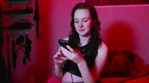 Snapshot of velvetravenx chatting on 03-14-26, 01:55 velvetravenx online show from 03-14-26, 01:55