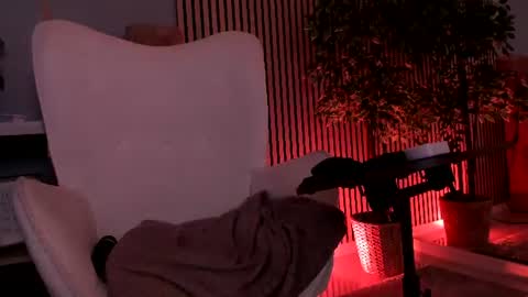 Velvet online show from 07-20-26, 10:39