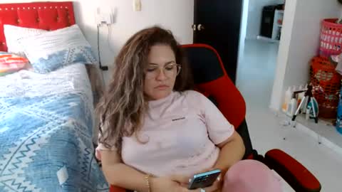 venecasexy44 online show from 07-28-26, 08:01