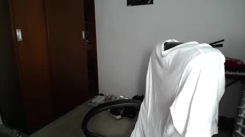 Snapshot of venelope1 chatting on 11-09-25, 03:16 Venelope 3 online show from 11-09-25, 03:16