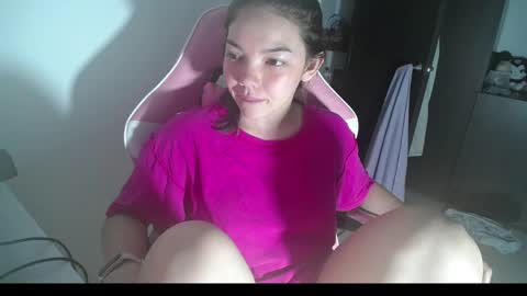 Snapshot of venelope1 chatting on 05-30-26, 03:14 Venelope 3 online show from 05-30-26, 03:14