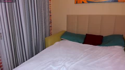 veneradi615 online show from 09-10-25, 09:37