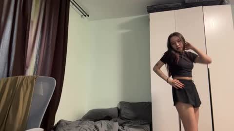 Snapshot of venessasatterwhite chatting on 07-03-26, 02:45 Milla online show from 07-03-26, 02:45