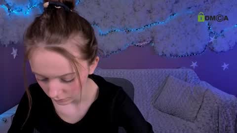 venezia_barton online show from 03-12-26, 10:16