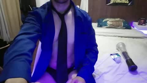 Snapshot of venezuelan420 chatting on 03-26-26, 03:23 venezuelan420 online show from 03-26-26, 03:23