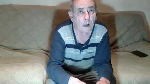 Snapshot of ventura50 chatting on 01-18-26, 05:44 ventura50 online show from 01-18-26, 05:44