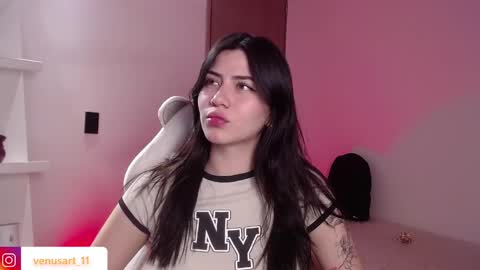 Snapshot of venus_art11 chatting on 02-25-25, 08:36 venus_art11 online show from 02-25-25, 08:36