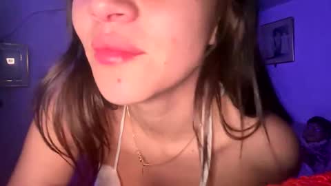 Snapshot of venus_art11 chatting on 02-08-26, 03:10 venus_art11 online show from 02-08-26, 03:10