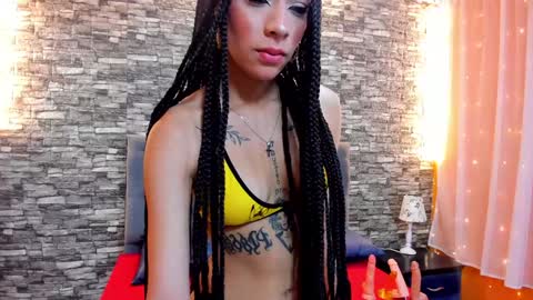 Snapshot of venus_medussa chatting on 12-18-24, 08:47 Medussa online show from 12-18-24, 08:47