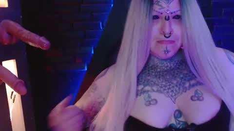 Venus Ink online show from 07-28-26, 12:48