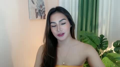 Snapshot of venus_sunrise07xx chatting on 09-16-25, 07:04 Venus Sunrise Bombshell online show from 09-16-25, 07:04