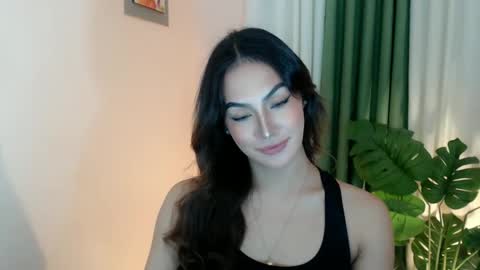 Snapshot of venus_sunrise07xx chatting on 10-26-25, 06:14 Venus Sunrise Bombshell online show from 10-26-25, 06:14