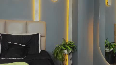 Snapshot of venusblazer chatting on 09-15-25, 11:10 Venus Blazer online show from 09-15-25, 11:10