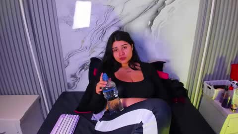 Venusowen  online show from 04-04-26, 02:03