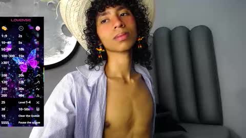 Snapshot of venuss_03 chatting on 09-21-25, 03:30 venuss_03 online show from 09-21-25, 03:30