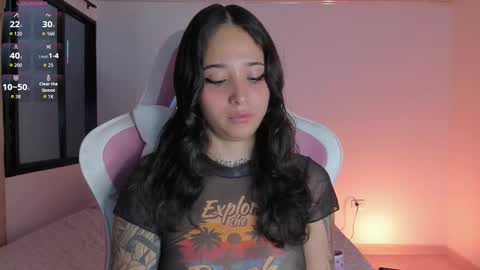 Shelly online show from 03-10-26, 10:53