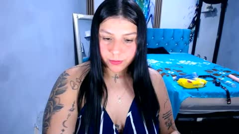 Snapshot of venuswilliamx chatting on 06-20-26, 12:58 venus online show from 06-20-26, 12:58