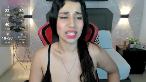 Snapshot of venuz_lee chatting on 12-04-24, 01:09 Nice to greet you my name is Vanessa online show from 12-04-24, 01:09