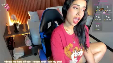 Snapshot of venuz_lee chatting on 02-28-26, 01:45 Nice to greet you my name is Vanessa online show from 02-28-26, 01:45