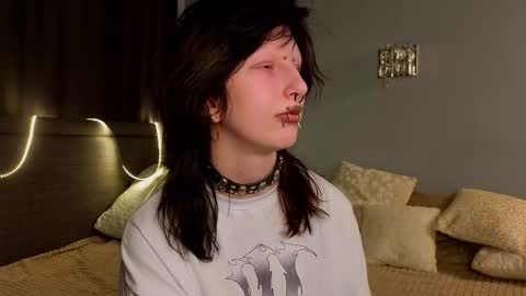 Erica online show from 12-01-25, 08:14