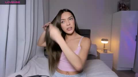 Snapshot of vera_armani chatting on 02-21-26, 12:06 Vera Armani online show from 02-21-26, 12:06