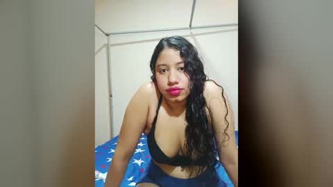 vera_phone online show from 05-19-26, 07:09