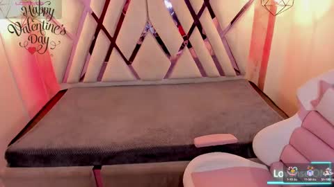 Snapshot of verabest chatting on 02-15-25, 11:17 Domelipa online show from 02-15-25, 11:17