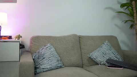 vero_cam online show from 10-05-25, 12:42