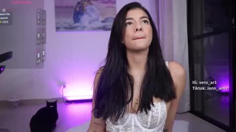 vero_cam online show from 11-20-25, 11:48