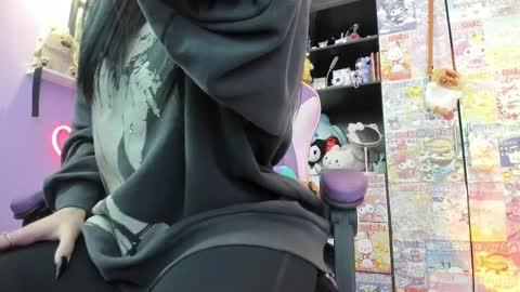     online show from 10-03-25, 11:13