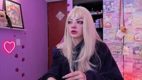     online show from 10-18-25, 12:02