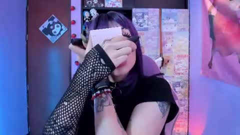     online show from 06-19-26, 04:22