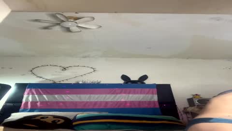 Snapshot of veroalva chatting on 05-24-26, 03:11 Vero Alva online show from 05-24-26, 03:11