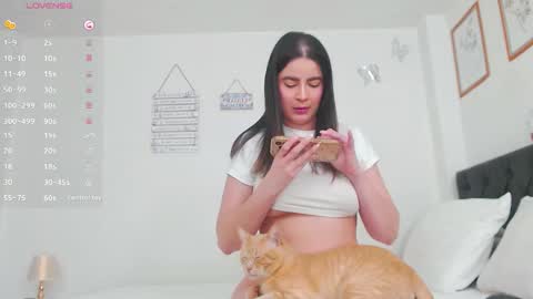 Snapshot of verocute7 chatting on 01-10-26, 02:46 Vero online show from 01-10-26, 02:46