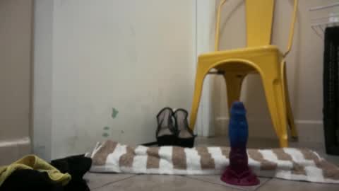 Snapshot of verona365 chatting on 02-24-25, 03:02 Hmartinez365 online show from 02-24-25, 03:02