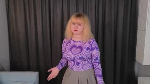 Snapshot of veronica_christensen chatting on 10-08-25, 02:25 Maria online show from 10-08-25, 02:25