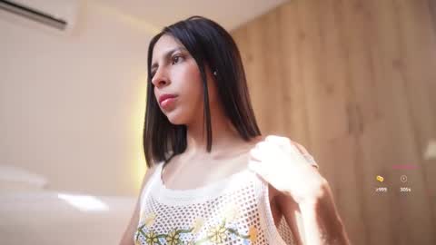 Veronica online show from 01-07-26, 02:19