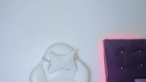 veronicaa_squirt online show from 04-24-26, 04:26