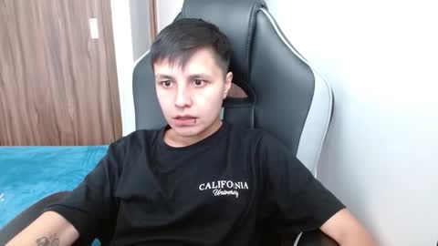 Snapshot of veronicaelite16 chatting on 03-08-25, 09:08 Veronica Clark online show from 03-08-25, 09:08